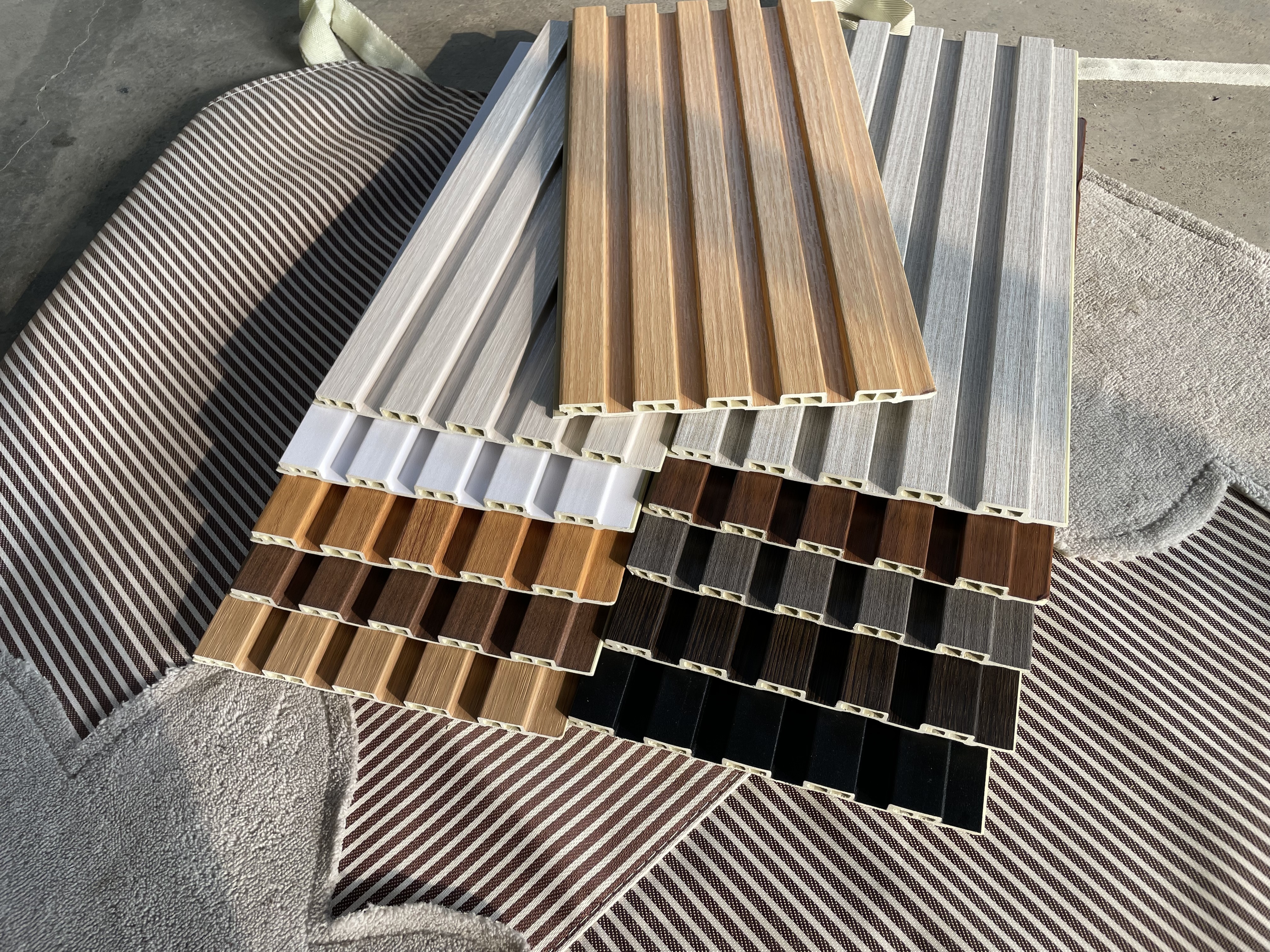 modern seamless pvc cladding 3d great wall slat waterproof wood plastic composite wall panel