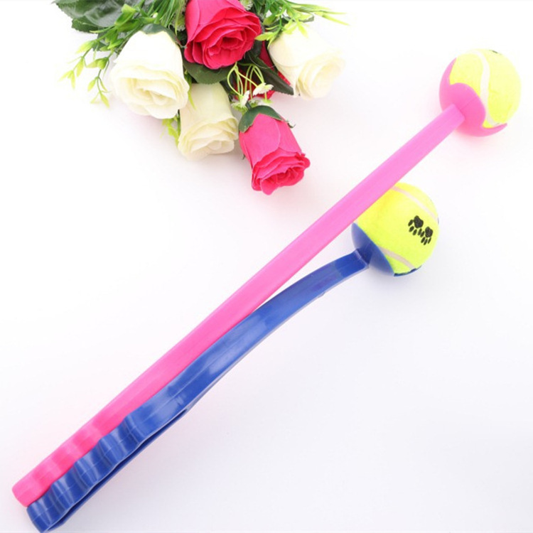 Wholesale cheap 68cm Dog Toy Funny Ball Thrower Tennis Dog Ball Launcher Thrower Sport Ball Launcher for dogs