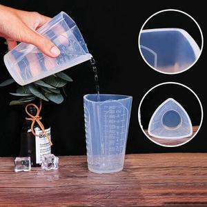 T1181 New design triangle silicone measuring cup molds DIY resin tool