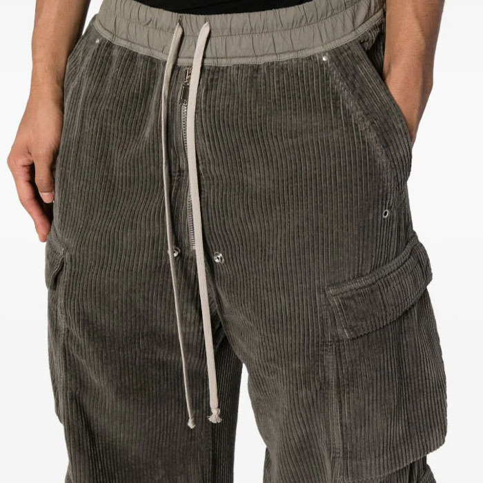 Fashion wide-leg corduroy cargo trousers contrast drawstring waist multi pockets cotton pants men's casual baggy pants