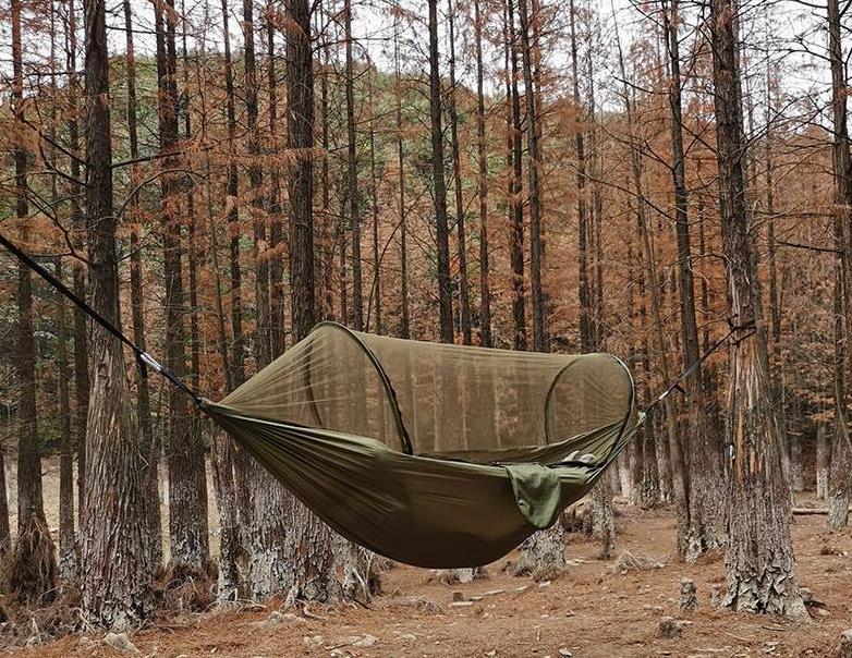 Low price wholesale outdoor camping pole mosquito net hammock, nylon hammock with mosquito net