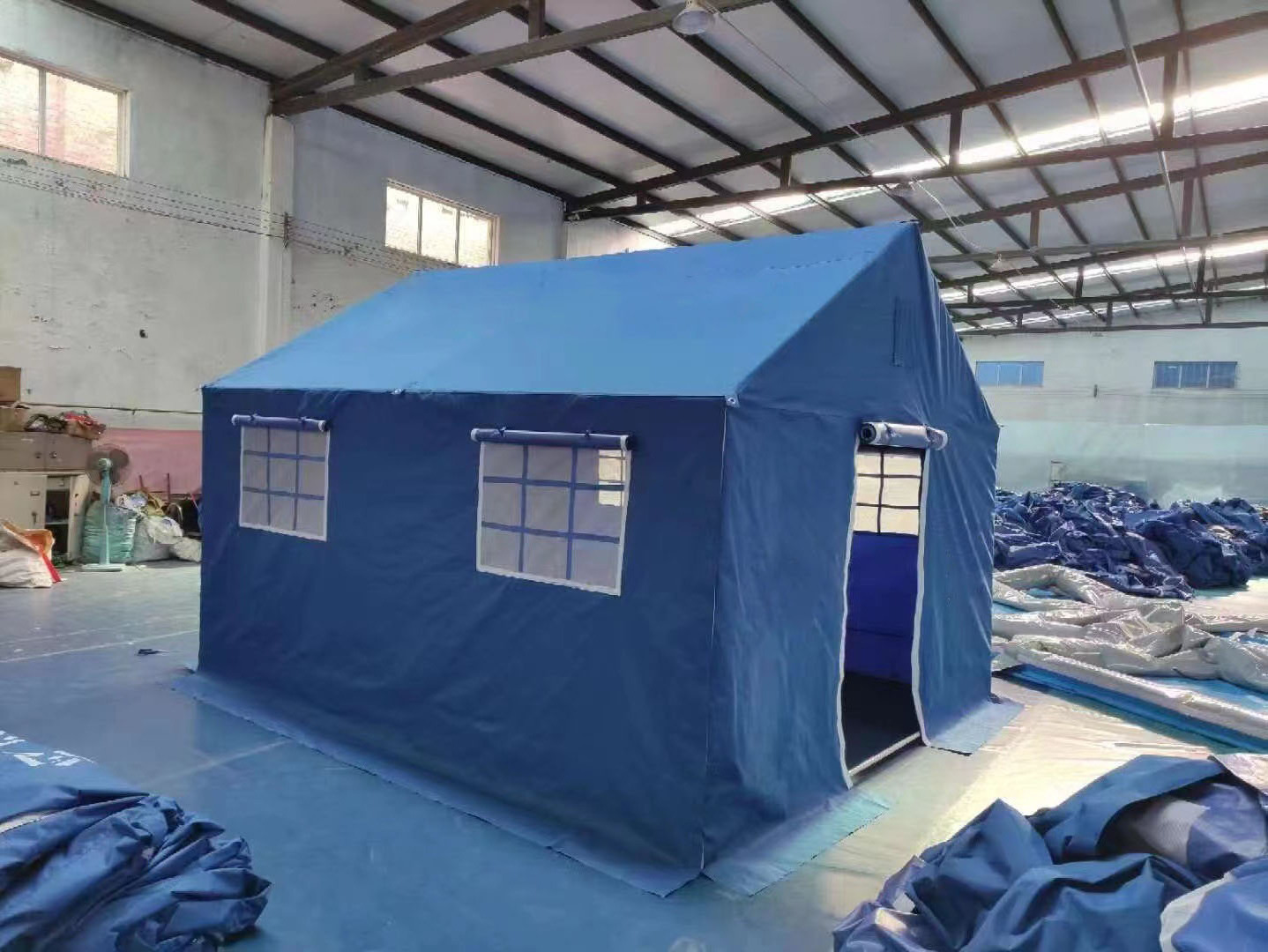 Relief tent Earthquake relief emergency tent mobile temporary isolation and epidemic prevention tent