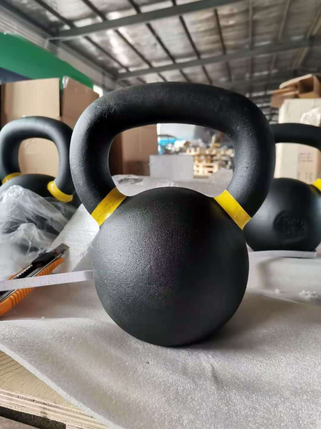 Custom Logo gym fitness equipment adjustable weightlifting training cast iron kettlebell weight