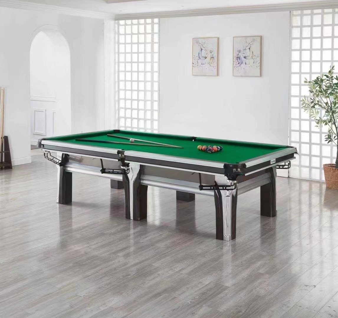 Luxury billiard pool table  Multiplayer table Decompress and relax board games