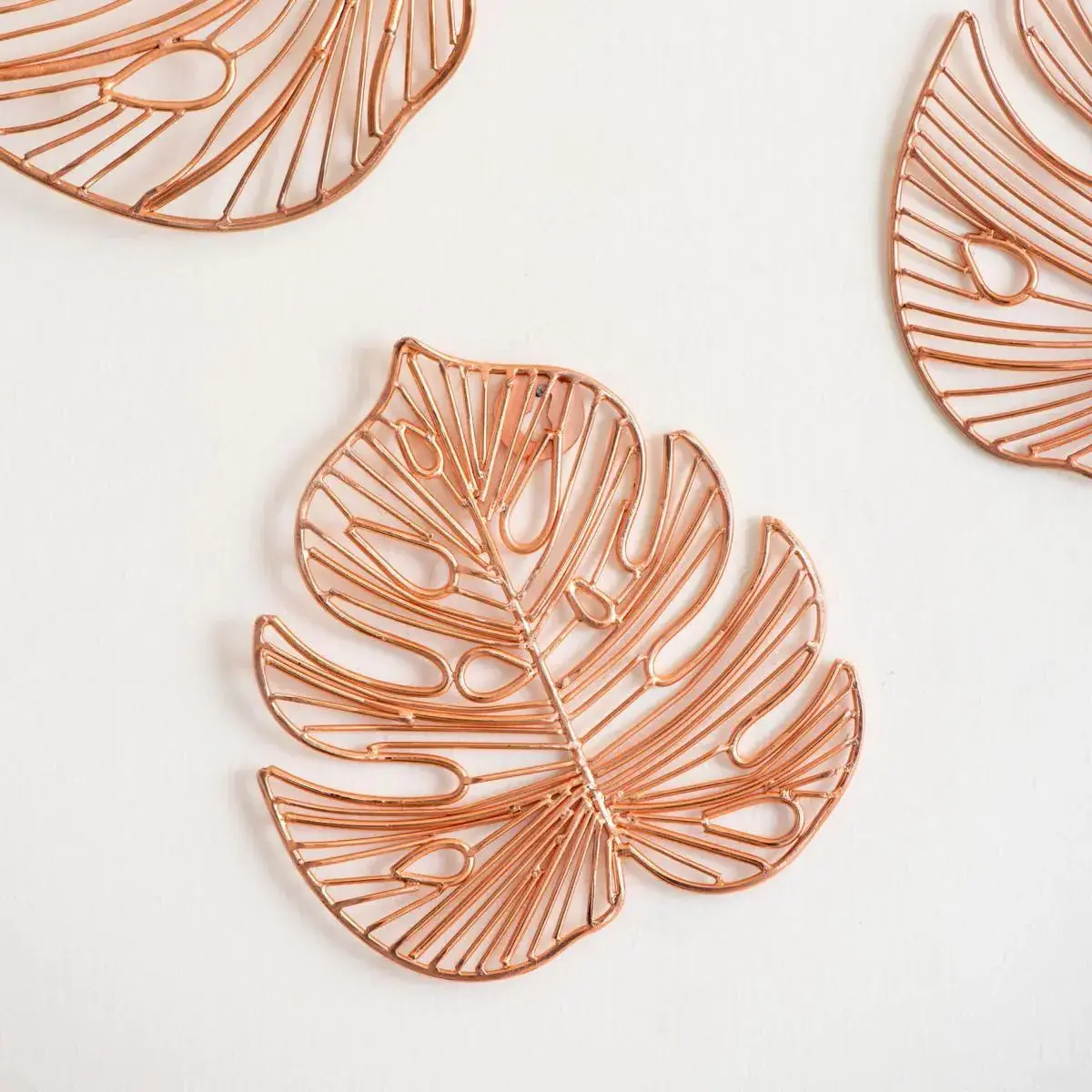 Leaf Design Pink Metal Wall Art