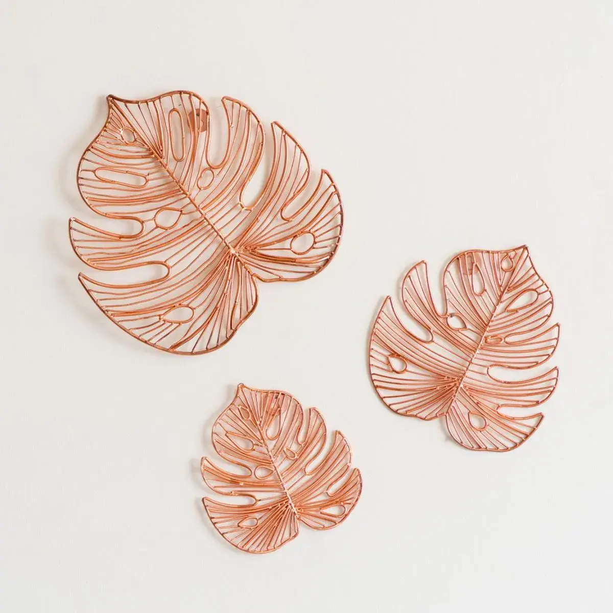 Leaf Design Pink Metal Wall Art