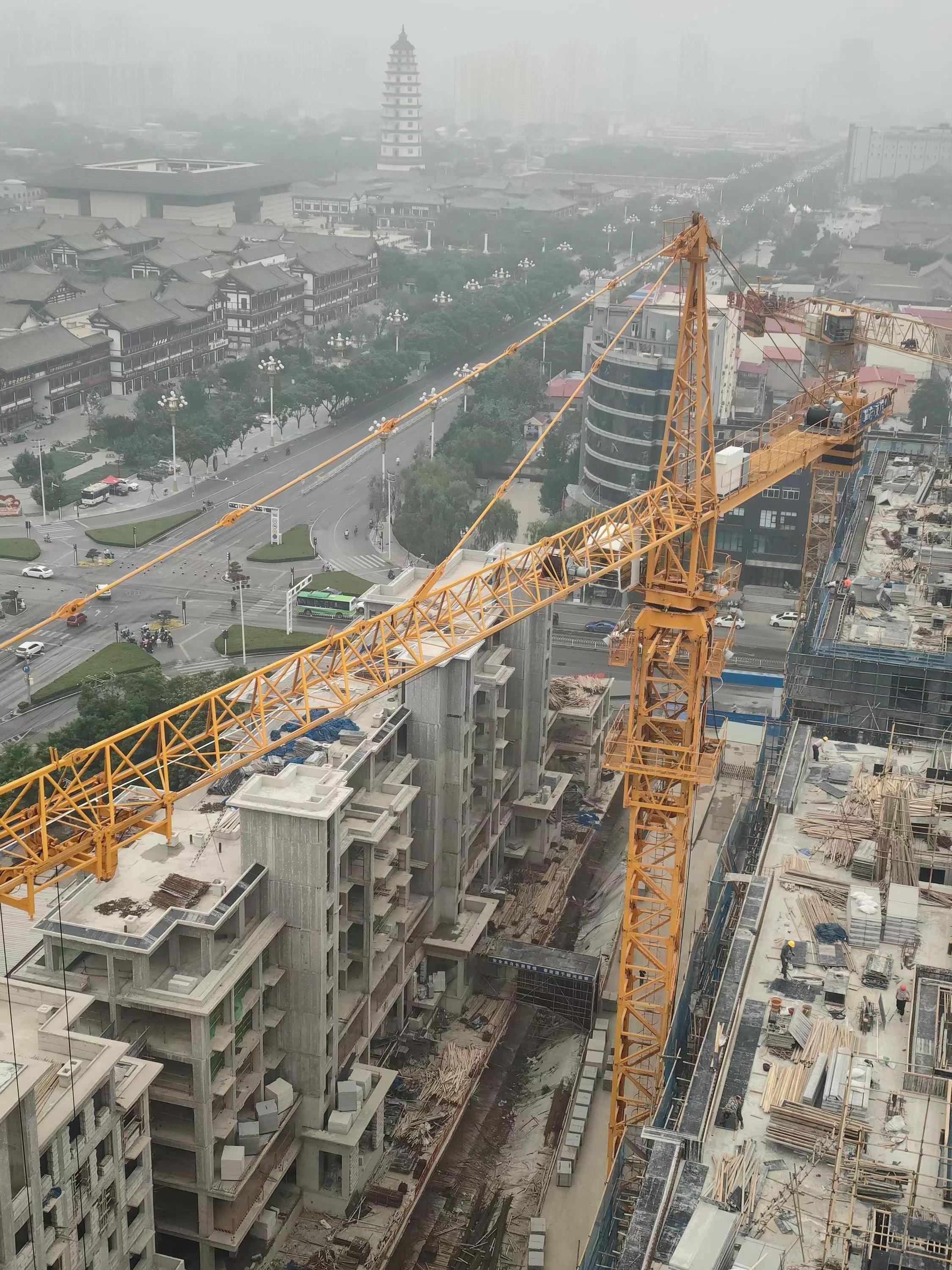 Cheap price flat top tower cranes 10ton 20ton 30ton 50ton used machinery potain tower crane in dubai