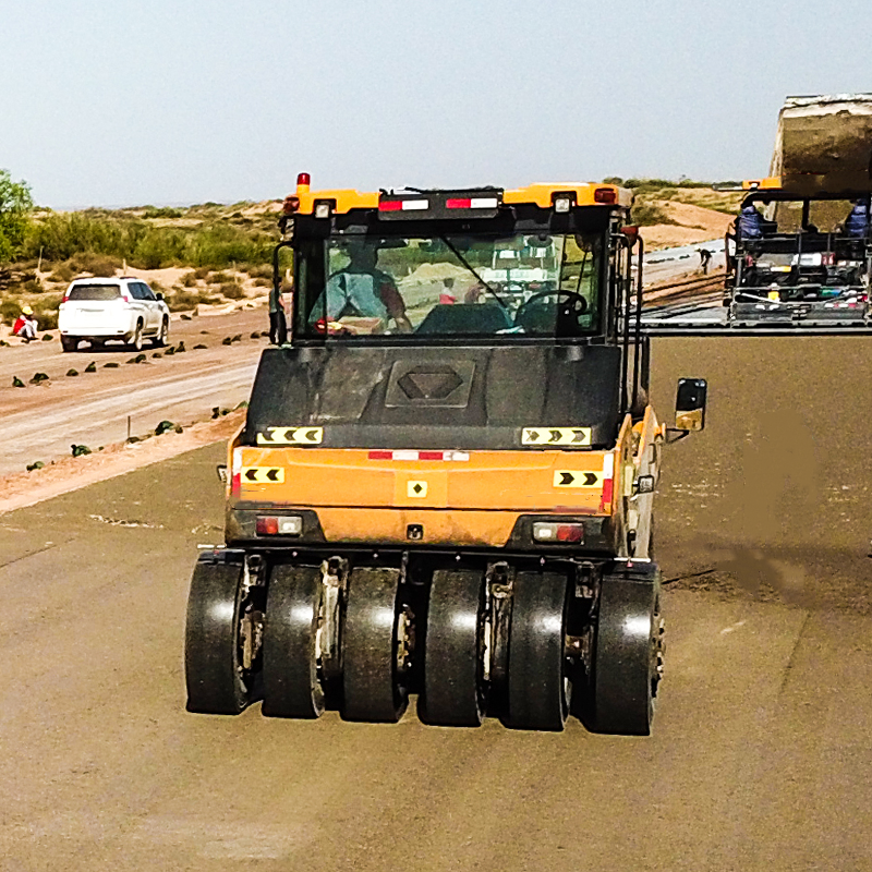 XP303K Used Compactor Machine Tire Road Roller for Sale