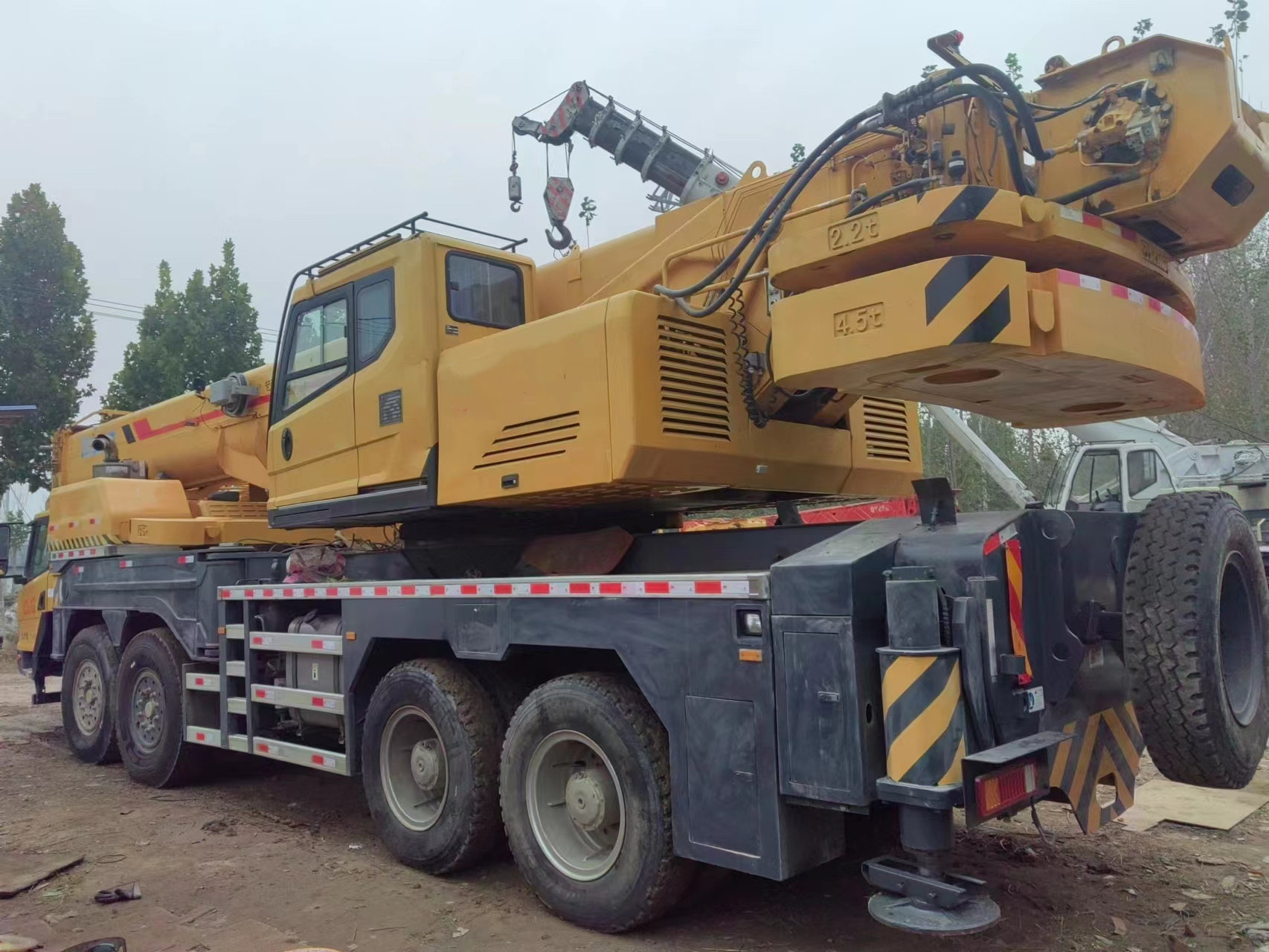 Cheap price 80 ton telescopic crane used 80 ton truck crane for sale