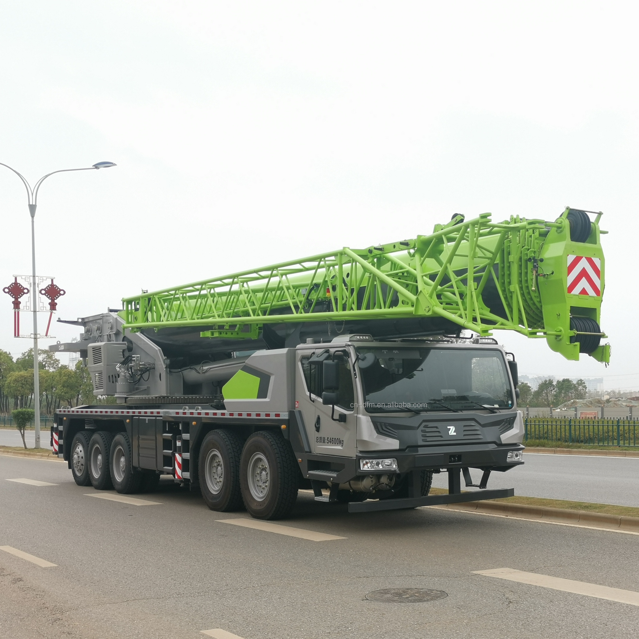 High quality ZOOMLION 100 ton hydraulic used zoomlion 100 ton used truck crane