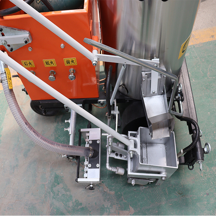 Complete set of equipment, self-propelled road marking machine, thermoplastic coating road marking equipment machine