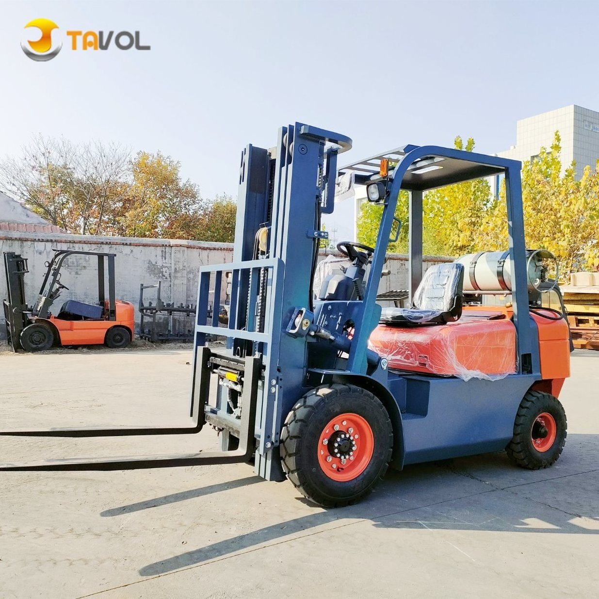 2024 new design LPG forklift gasoline with Side shift and Fork position  rack unit stacking rack forklift pallet storage