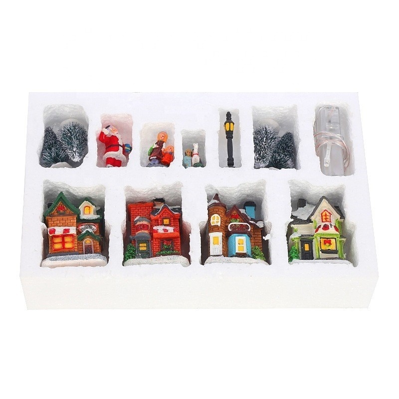 2021 New Led Light Up Fiber Optic Resin Christmas Village House Lighting Miniature Set Snow Scene House Statues Christmas Decor