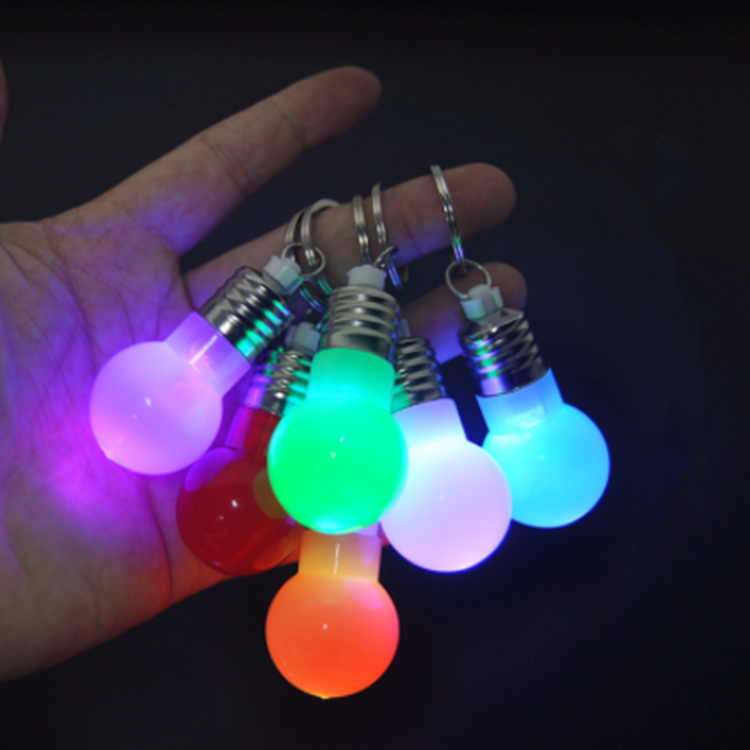 Wholesale plastic colorful bulb shape light up led keychain