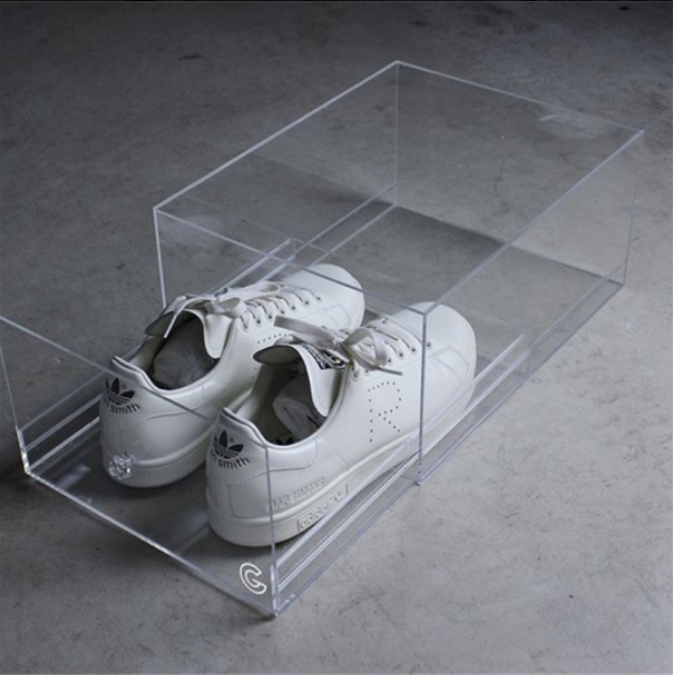 custom transparent magnet led stackable giant baby mens sneakers plastic packaging boxes case clear acrylic storage shoe box