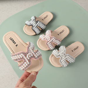 2022 Summer new design little girl fashion non-slip slippers comfortable soft soles beach shoes