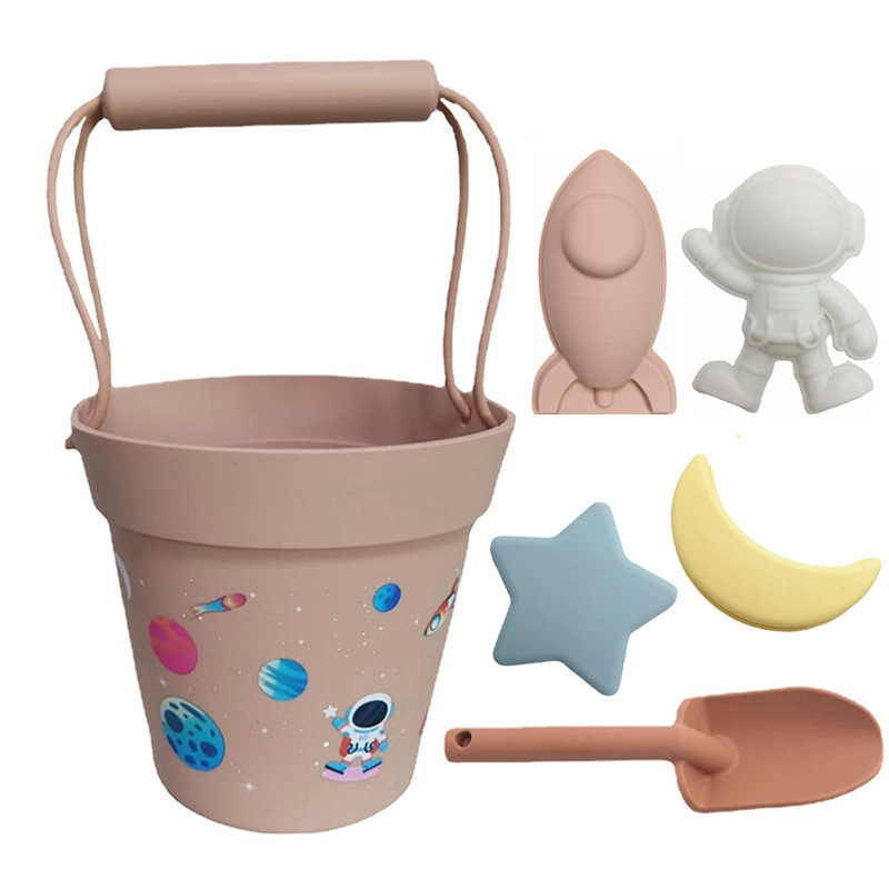 2022 new Christmas version of children's outdoor beach bucket shoveling snow splashing interactive silicone toys