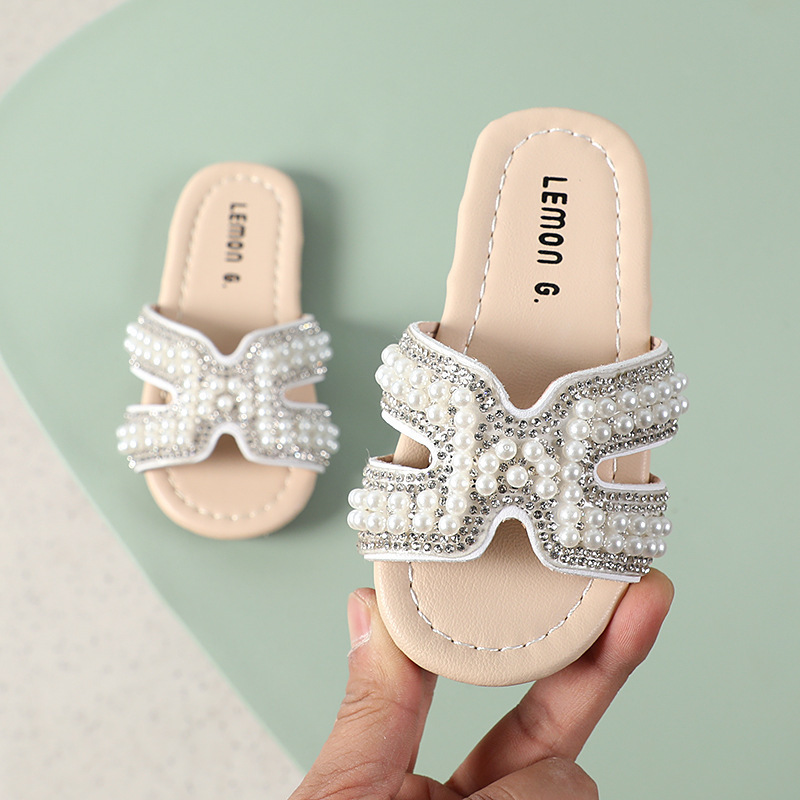 2022 Summer new design little girl fashion non-slip slippers comfortable soft soles beach shoes