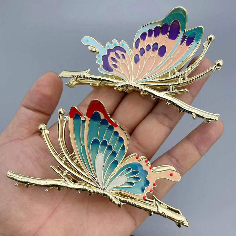 TC  Custom Hair Clip Trending Vintage Hair Claws Fashion Metal Butterfly Hair Claw