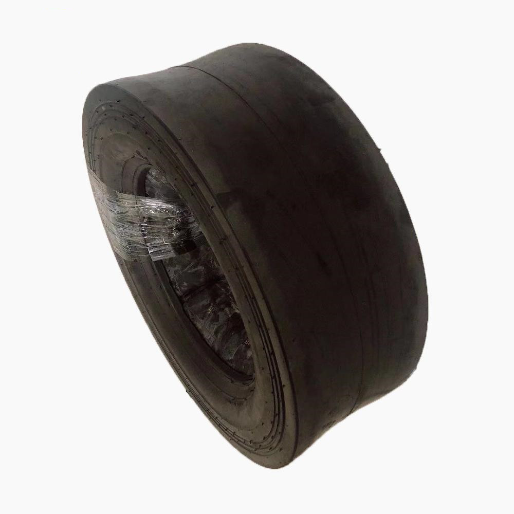 Paver Machine Tyre for Hamm HD12 Pneumatic-tired Rollers wheel