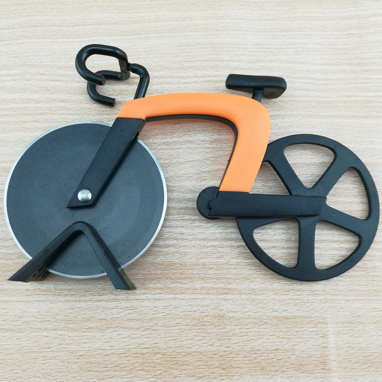 Creative Bicycle Pizza Knife Pizza Wheel Roller Cutter Car Stainless Steel Knife Wholesale Kitchen Gadgets