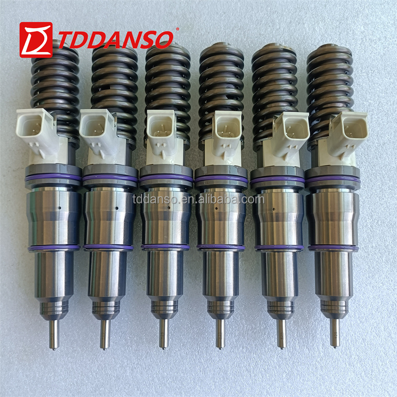 Factory Direct Sale Diesel Fuel Injector 00889481 3803638 BEBE4C07001 For Volvo Penta D16 Engine