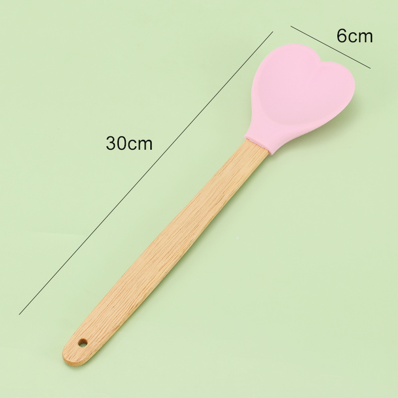 Factory supply good price wooden handle silicone spatula heart shape heat resistant pastry spatulas baking tools