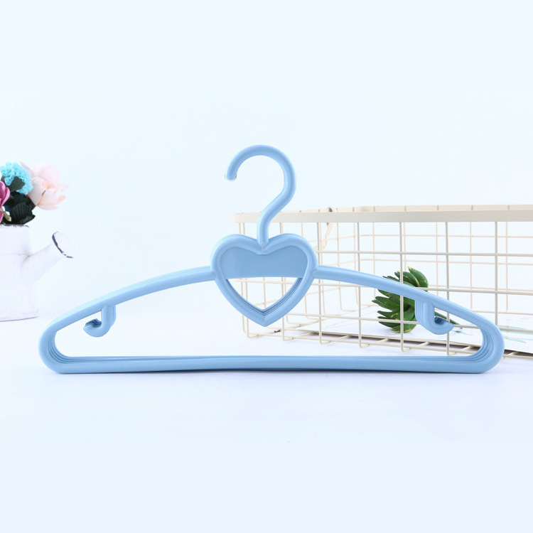 Heart-shaped Adult Jacket Clothes Non-slip Plastic Hanger