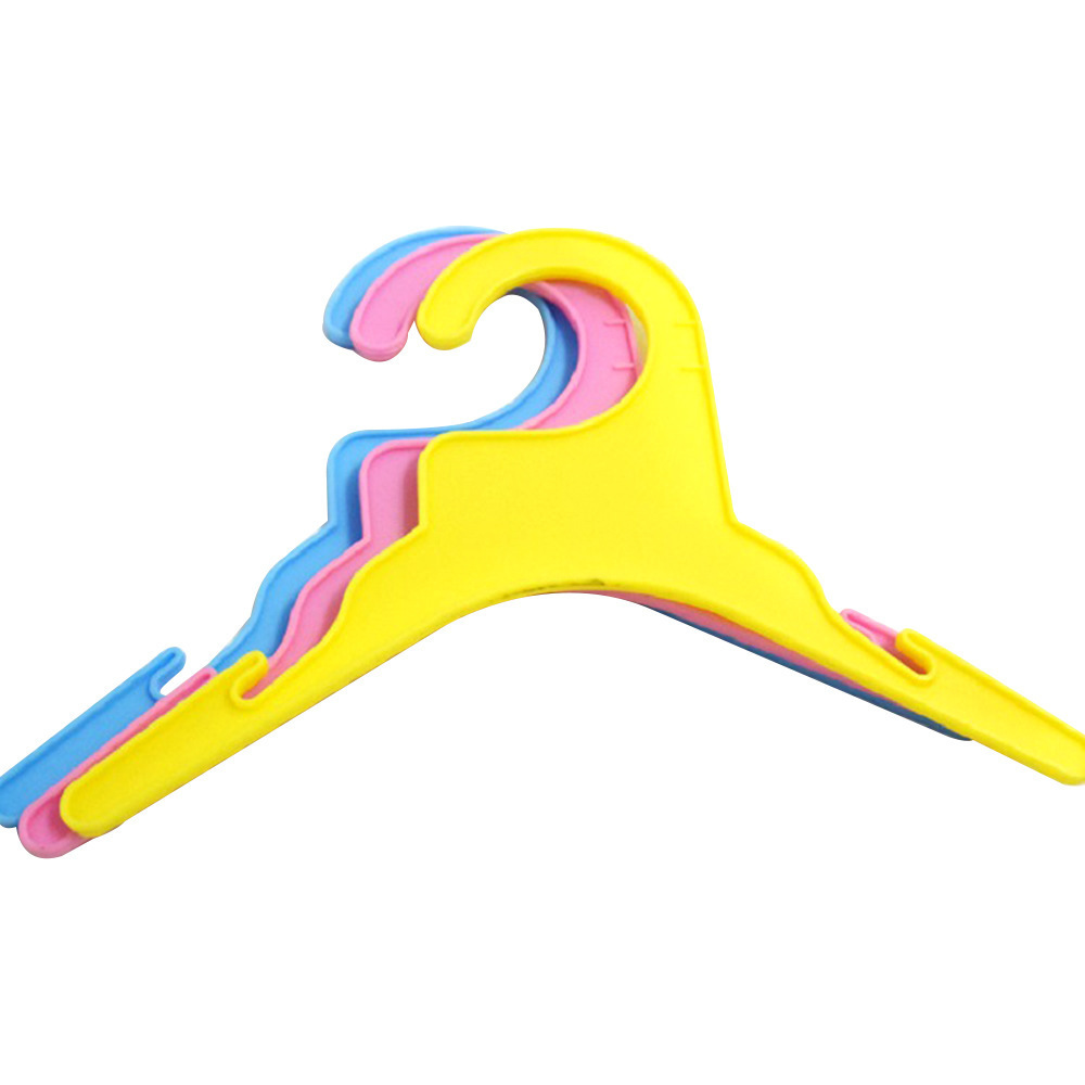 High quality color fashion Pet Plastic Hangers Small Cat&Dog Cute Clothes Hangers Pet Clothes Accessories