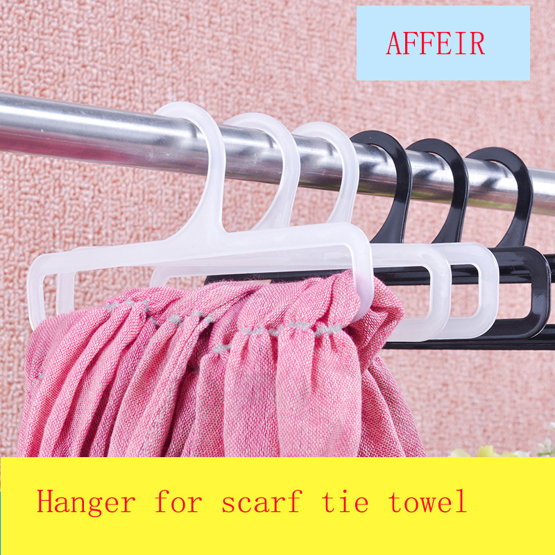 17cm Supermarket Plastic black and transparent  Hook Scarf /Bath Towel Hangers Display/ tie Hanger