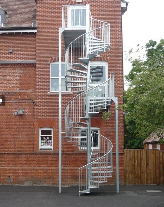 escape fire spiral staircase/wrought iron spiral stairs/hot galvanized spiral stair