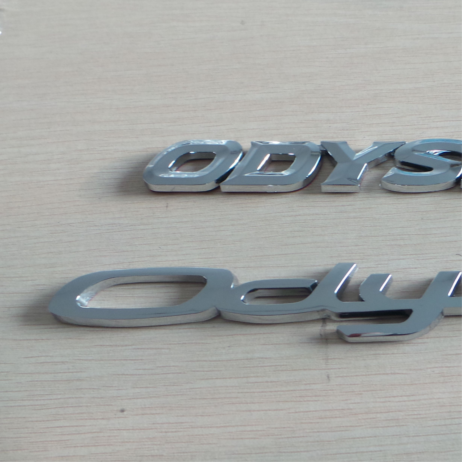 Factory Direct Sales 243*20mm Car Label Sticker Silver Custom Chrome Car Letter Sticker