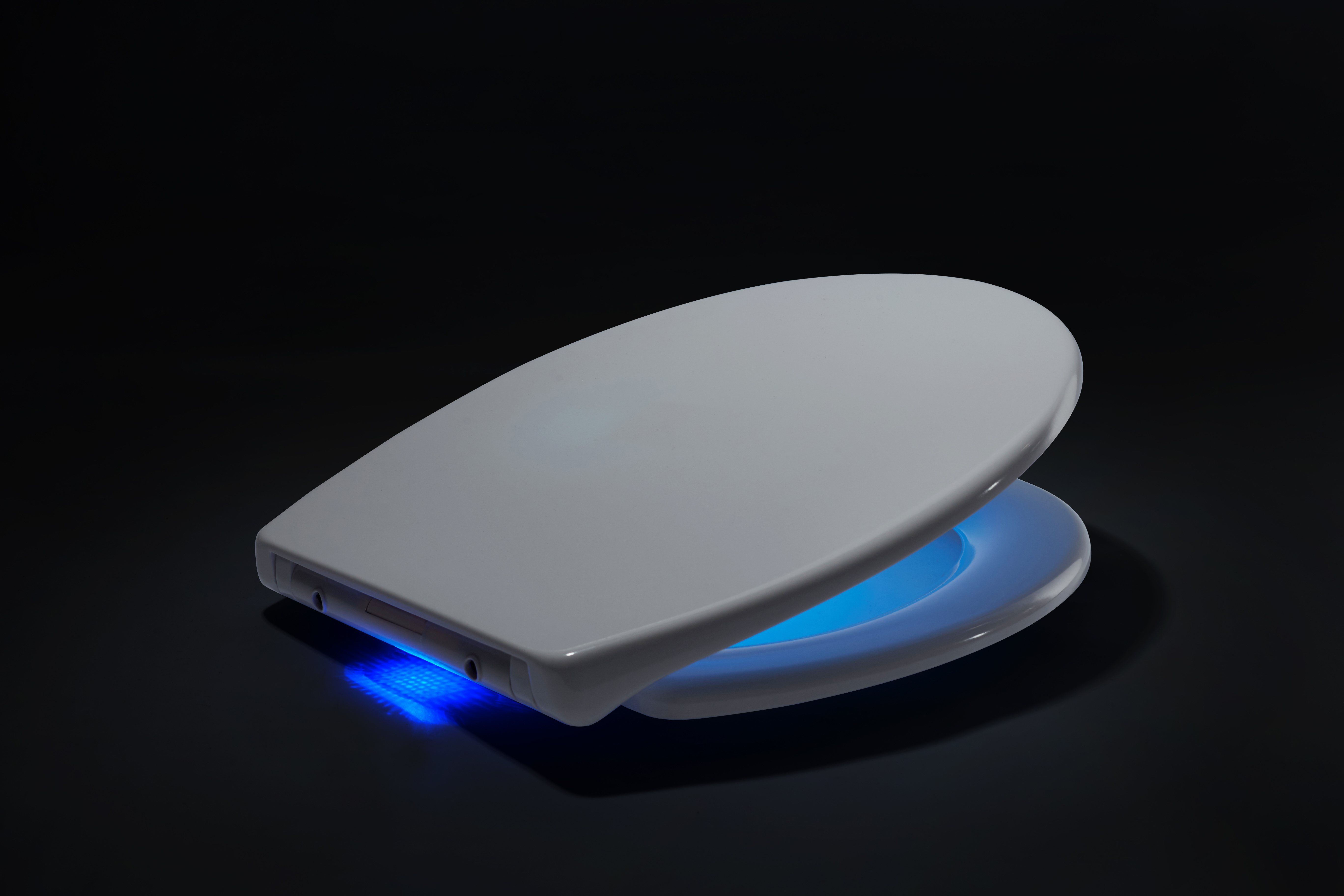 waterproof led blue night  light toilet seats cover with soft close