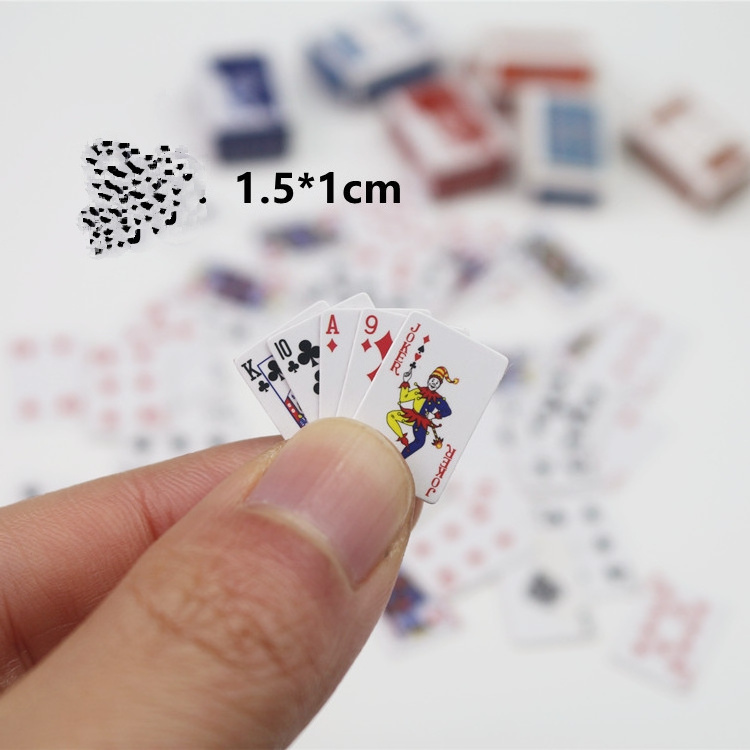 Cute 1:12 Miniature Games Poker Mini Playing Cards Miniature For Dolls Accessory Home Decoration 16xAccessory