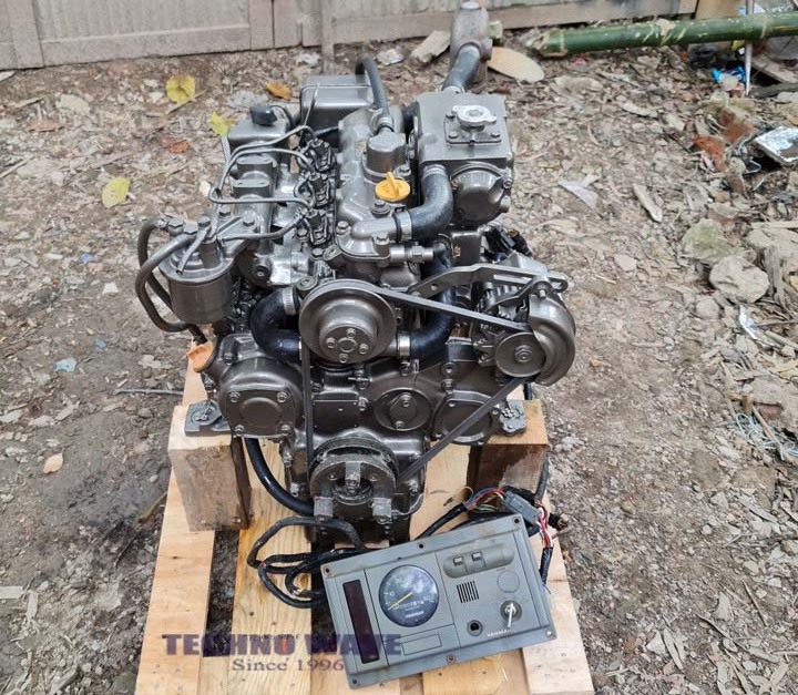 Boat Engine Yanmar 30HP 3 cylinders water cooling