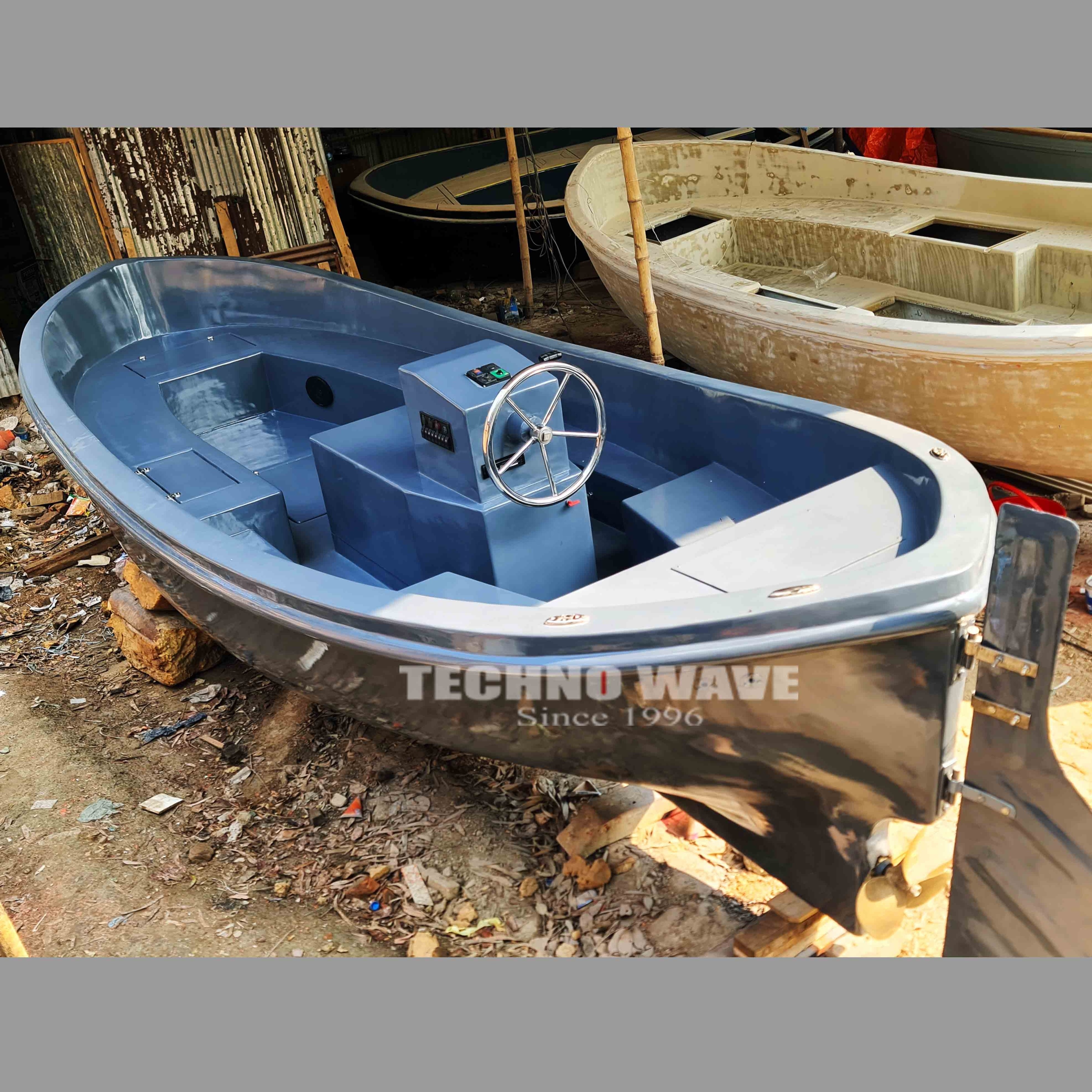 Customize fiberglass lifeboat to complete Ducth sloep pleasure boat equipped by inboard diesel engine or electric motor