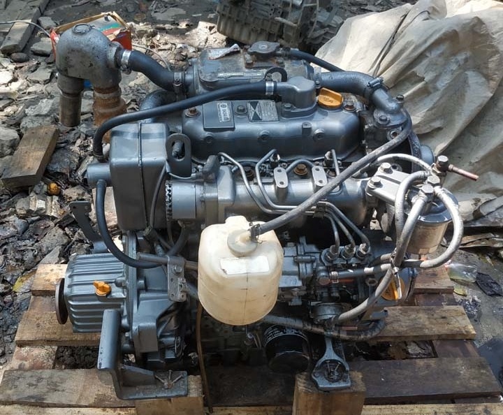 3 Cylinders Yanmar 25HP and 30HP Boat Engine as good as new condition 3JH25A model and 3JH30A model For Sale Engine For Boat