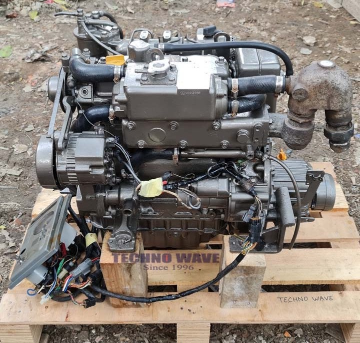 Boat Engine Yanmar 30HP 3 cylinders water cooling