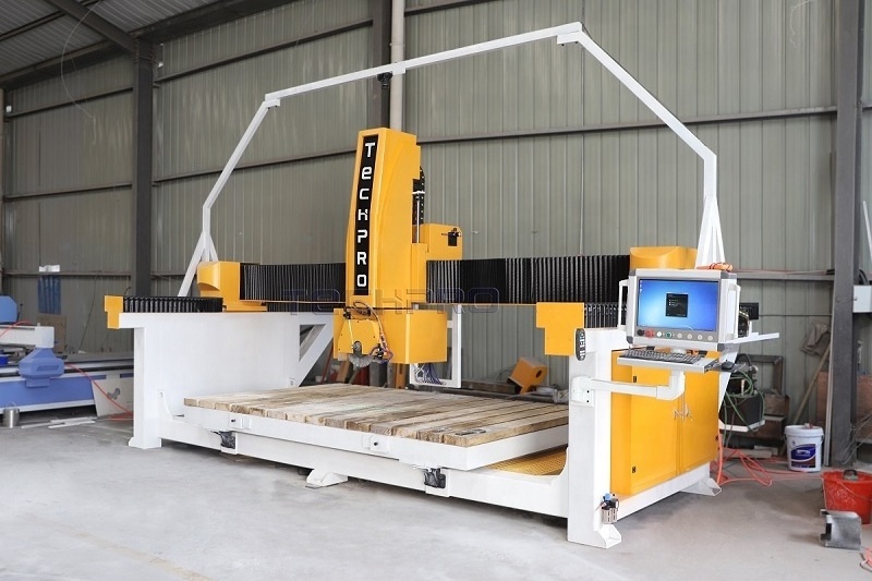 TechPro 5 Axis CNC Bridge Saw Table Stone Cutting Machine Working for Granite Marble For Sale