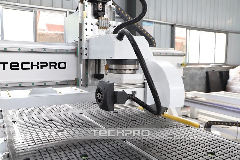 China Techpro 4 axis CNC Router MDF Playwood Bridge Saw Wood CNC Saw Cutting Machine with good price