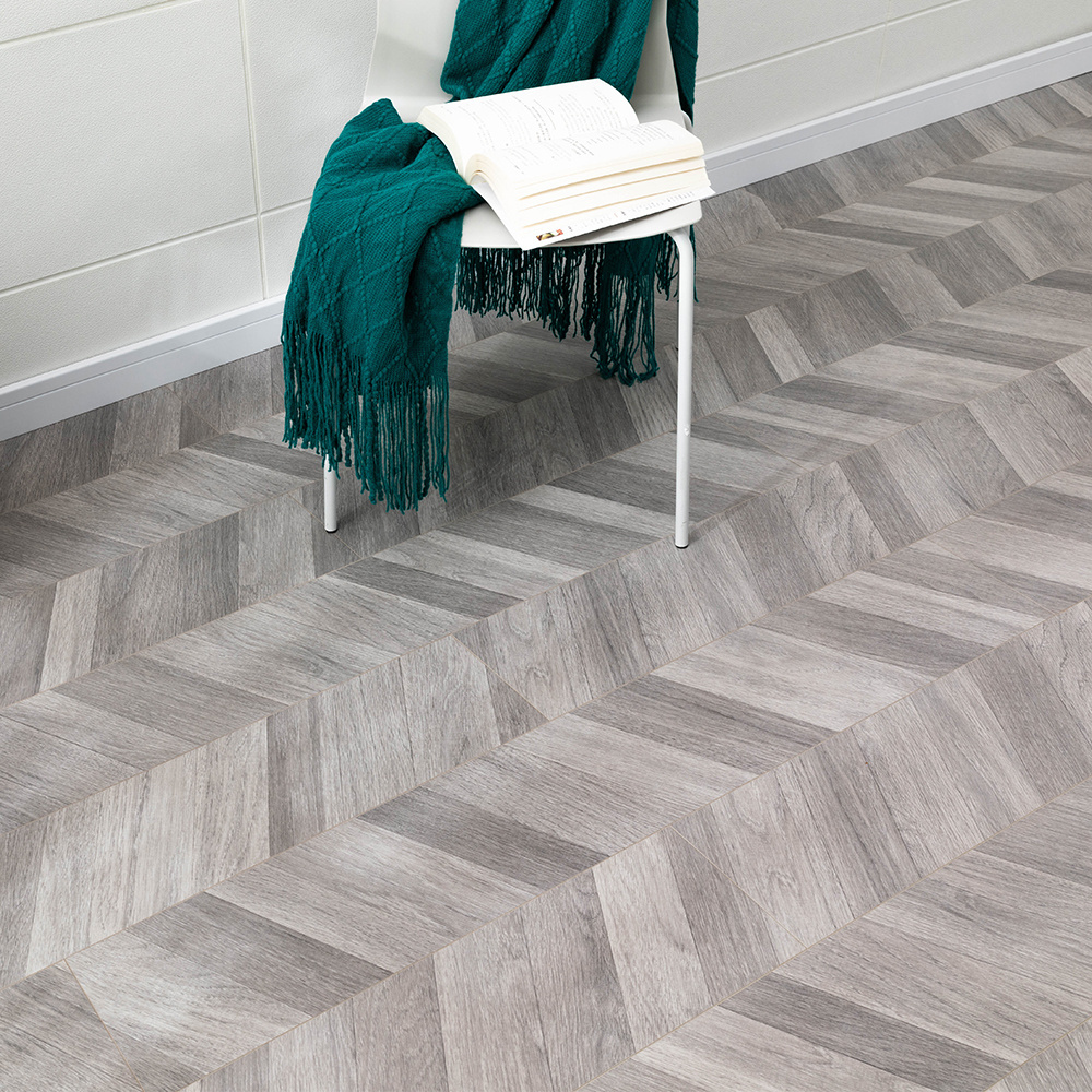 Light Luxury Indoor AC4 Flooring Durable Wear Resistant Chevron Laminate Flooring