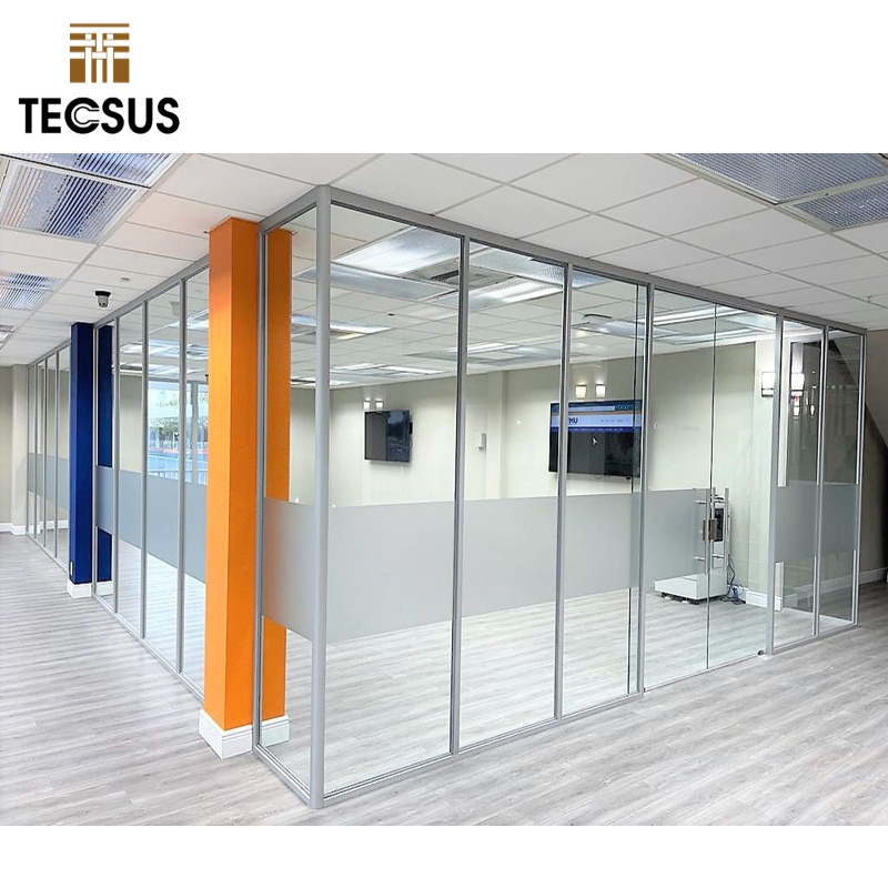 New Design Metal Frame  Office Room Divider Popular Tempered Soundproof Glass Office Partitions Cubicle