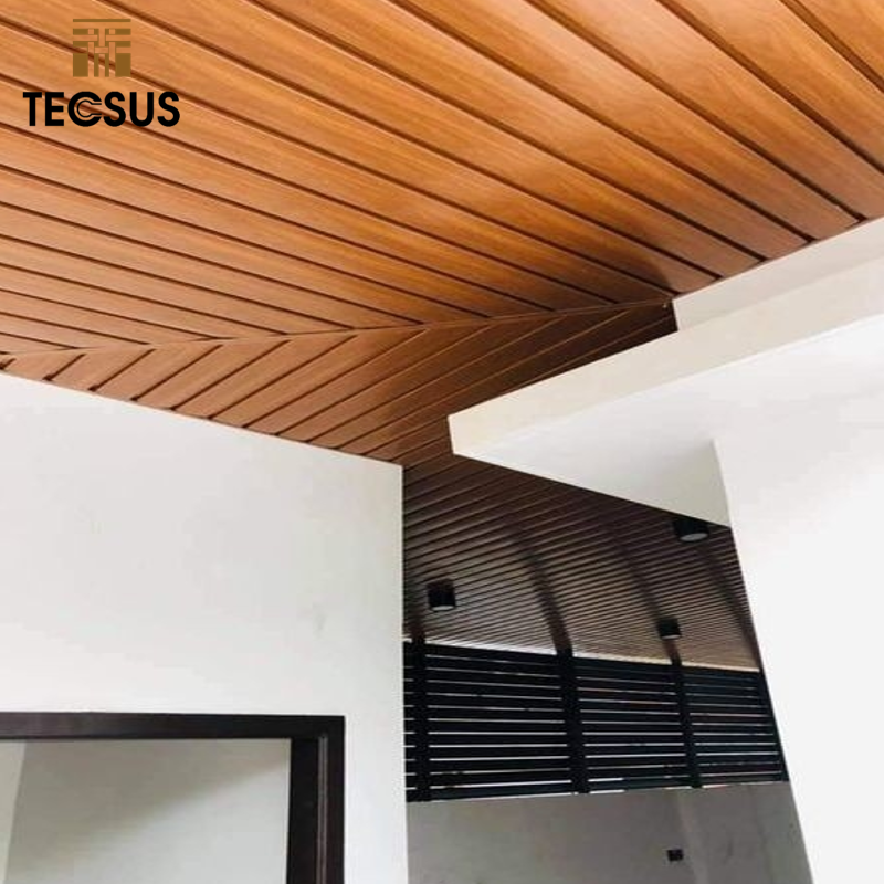 Low Price  Aluminum Wooden Grain Linear Baffle Ceiling Decorative Metal Strip Aluminum Ceiling