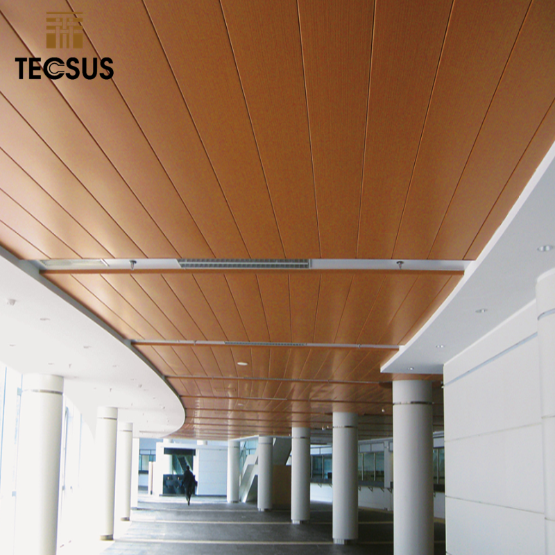 Low Price  Aluminum Wooden Grain Linear Baffle Ceiling Decorative Metal Strip Aluminum Ceiling