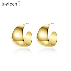 LUOTEEMI Chunky Hoop Earing Woman Stainless Steel Fashion Plated Geometric Trendy Hot Sale Big Gold Earrings