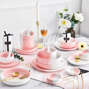 Hot Sale Kitchen Morandi Dinner Set Ceramic Bowl and Dish Set With Spoon Pink Porcelain Dinnerware Set 8Inch Plate