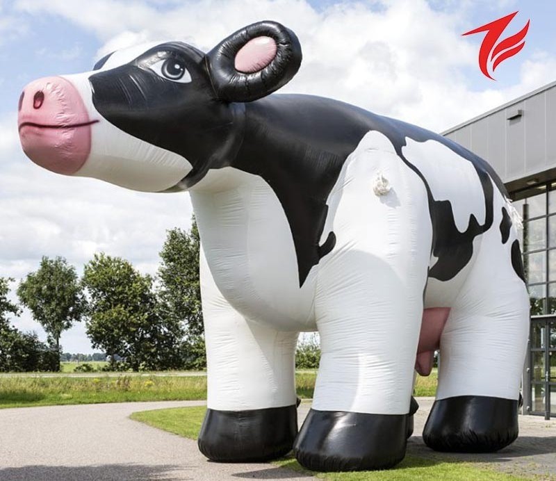 giant inflatable milk cow for advertising