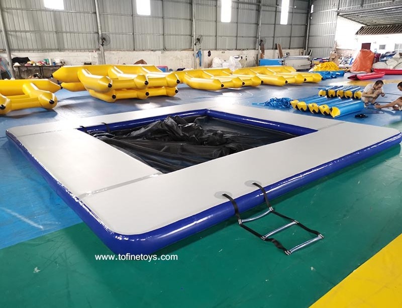 5x5 Meter Inflatable Floating Ocean Sea Swimming Pool / Protective Anti Jellyfish Pool With Netting Enclosure For Yacht