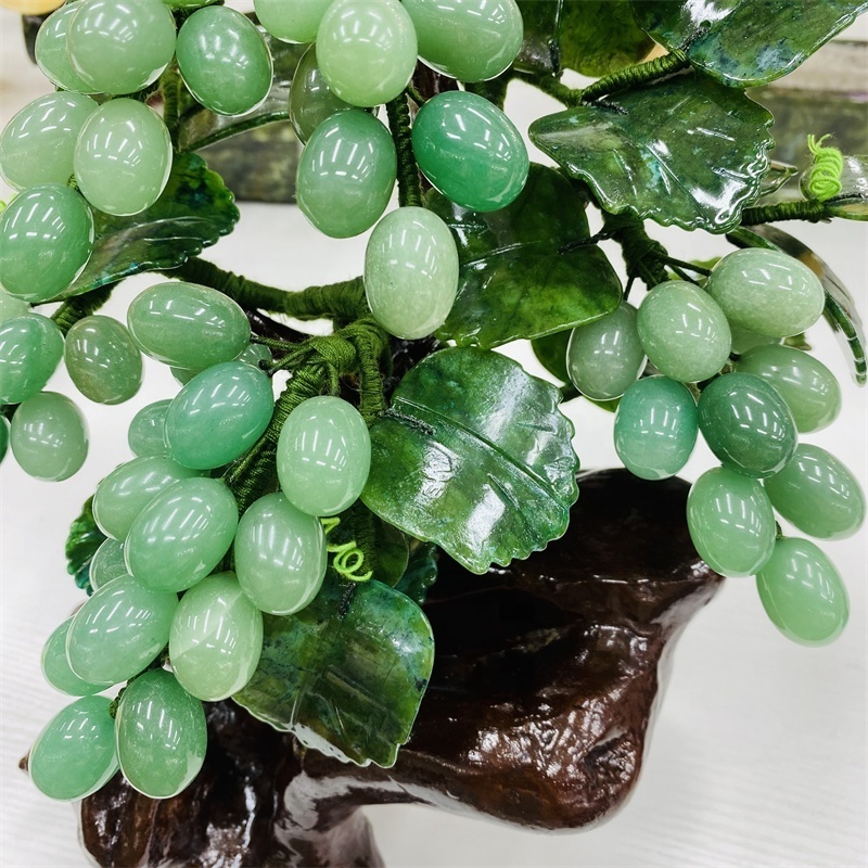 Wholesale Natural Crystal Jade Stone Bonsai Tree Rose Quartz Green Aventurine Quartz Tree Jade Grape Tree