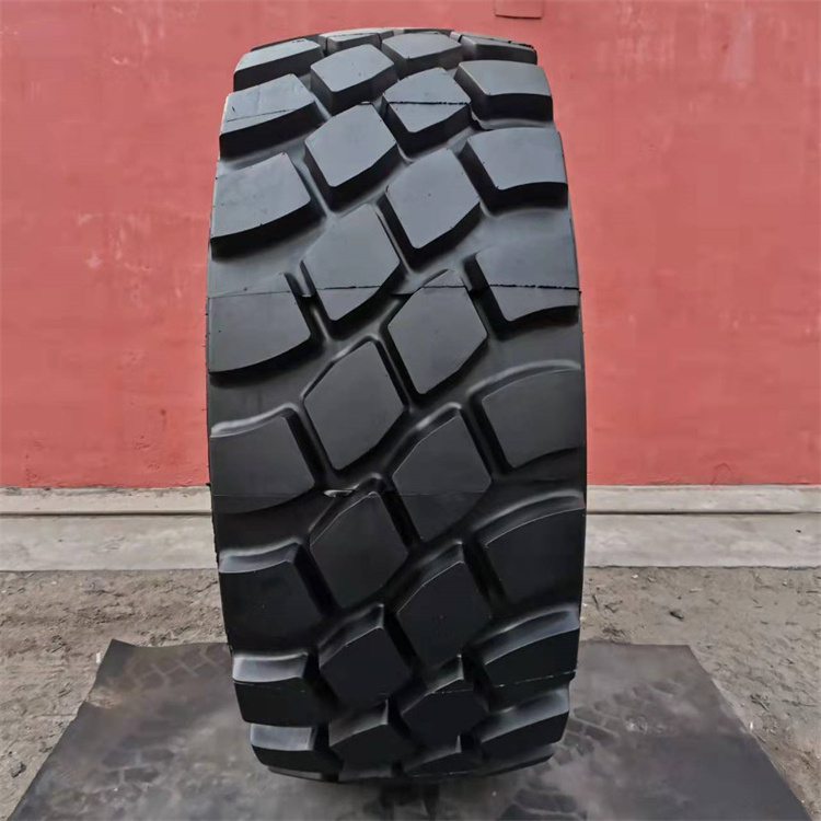 solid tire wholesale Desert Sand tyre 9.00-16 14.00-20 16.00-20